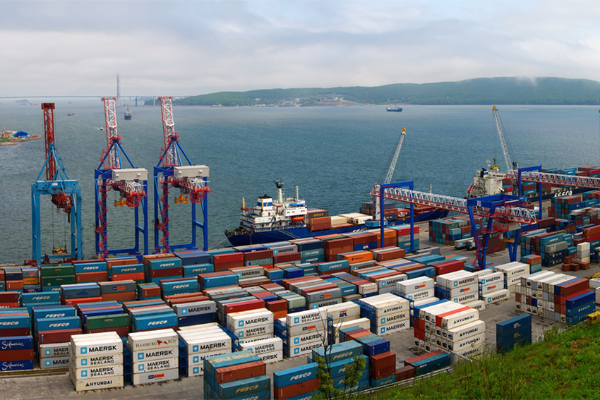 Российские порты распрощаются с долларами и евро 